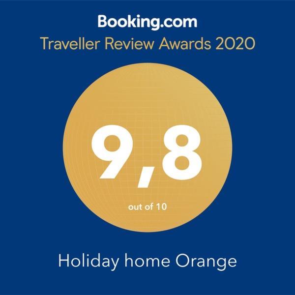 Holiday Home Orange Утєха Екстер'єр фото
