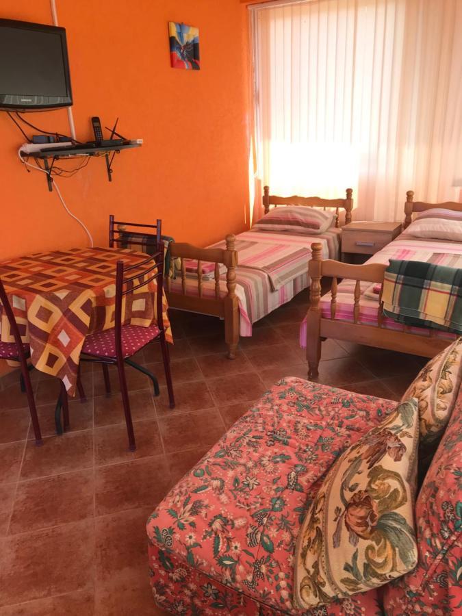 Holiday Home Orange Утєха Екстер'єр фото